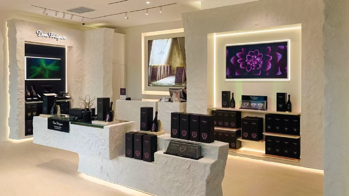 Luxury retail interior fit-out by Positive Design